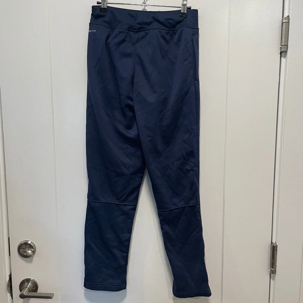 Jordan Boys Therma-FIT Joggers Navy Blue Red Jumpman Pants Size Large 12-13 Yrs